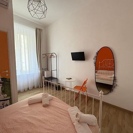 B&B Tarumbò Napoli Bagian luar foto