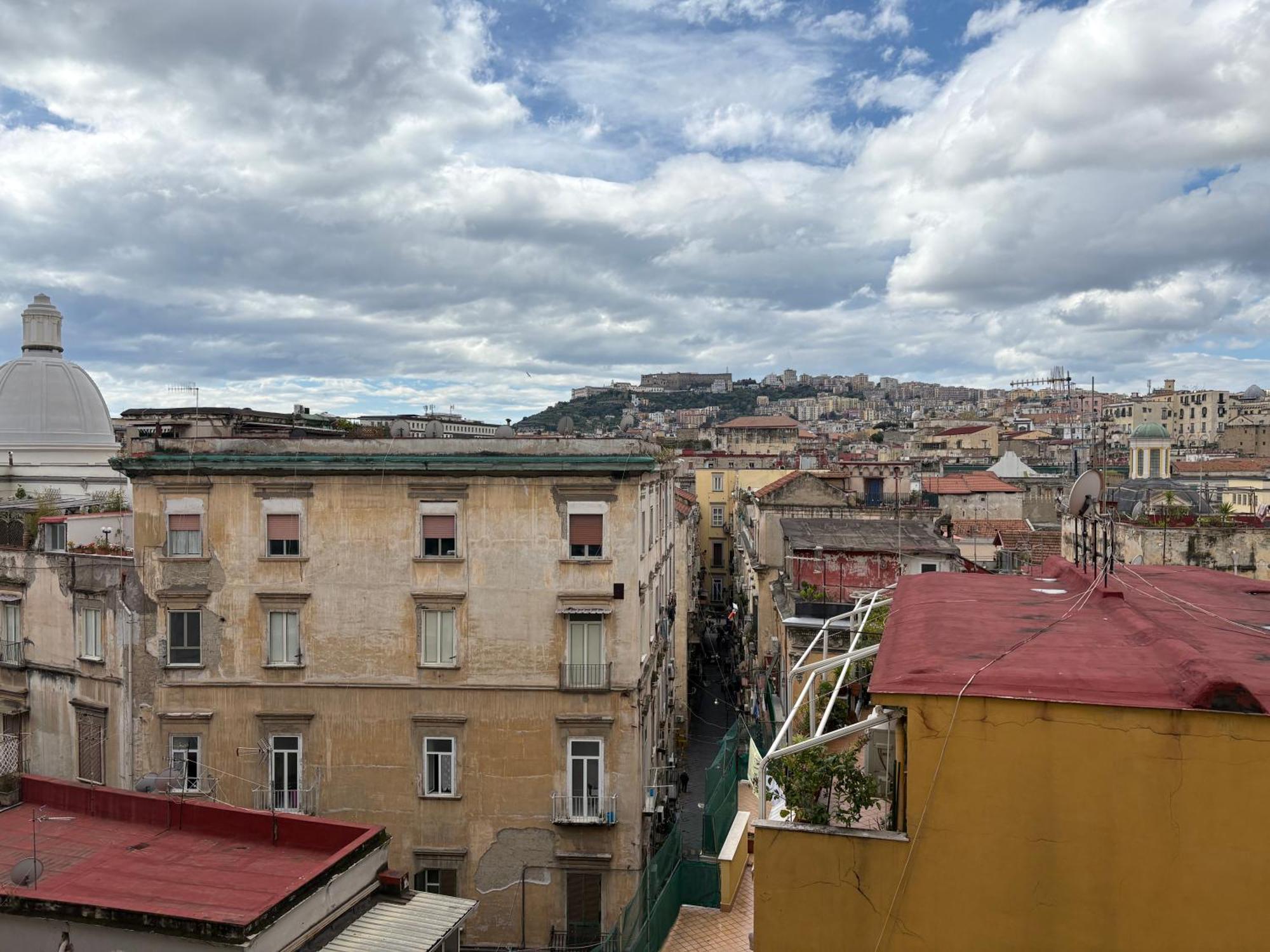 B&B Tarumbò Napoli Bagian luar foto