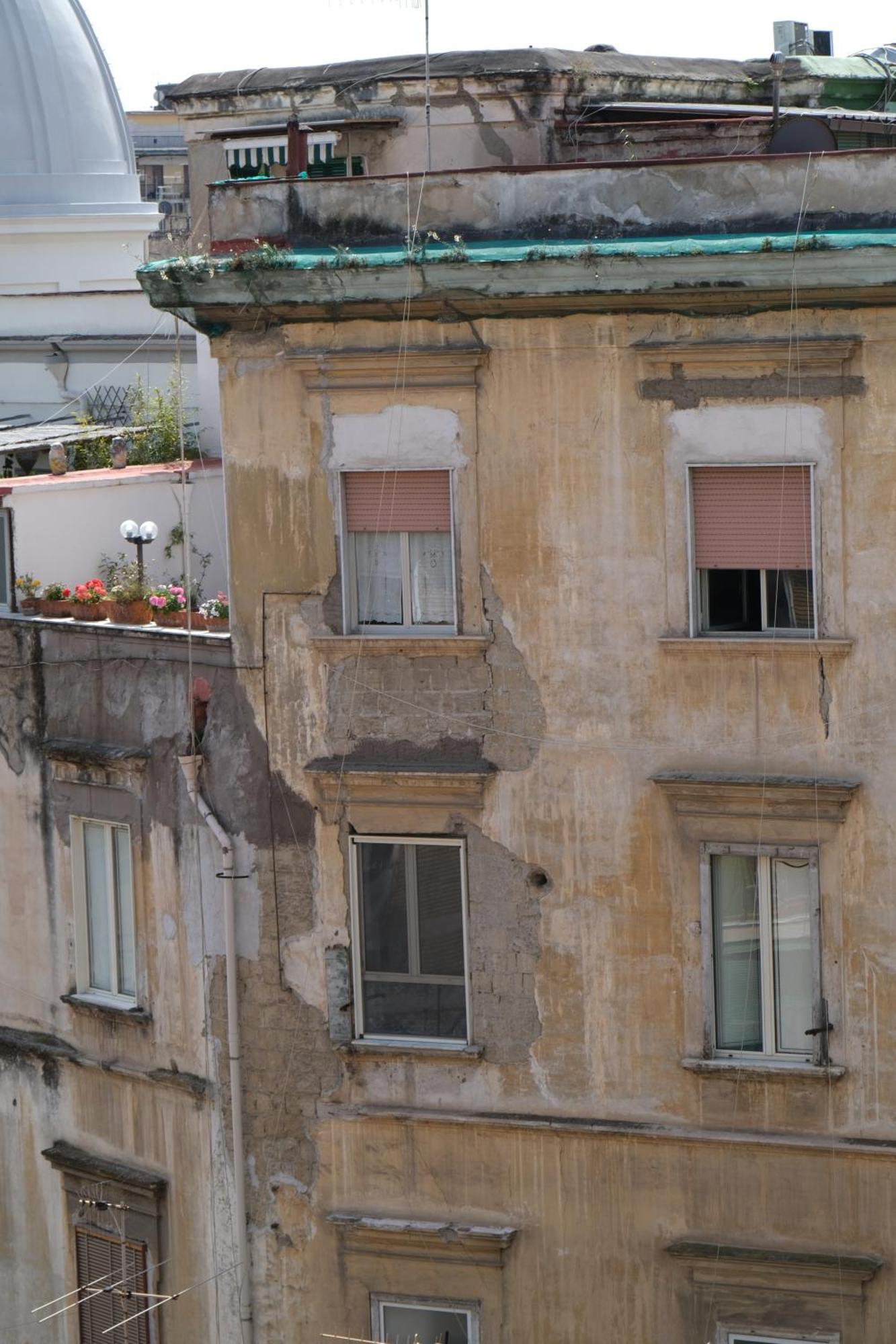 B&B Tarumbò Napoli Bagian luar foto