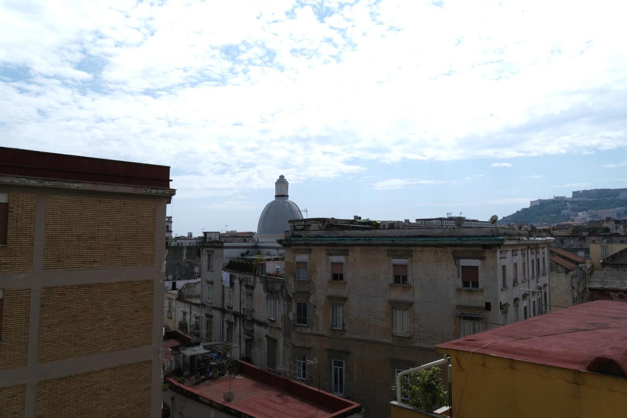 B&B Tarumbò Napoli Bagian luar foto